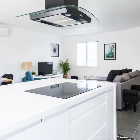 Helene Villa Parentis-en-Born